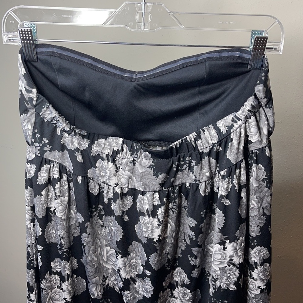 Torrid Strapless Embellished Top - Picture 5 of 6